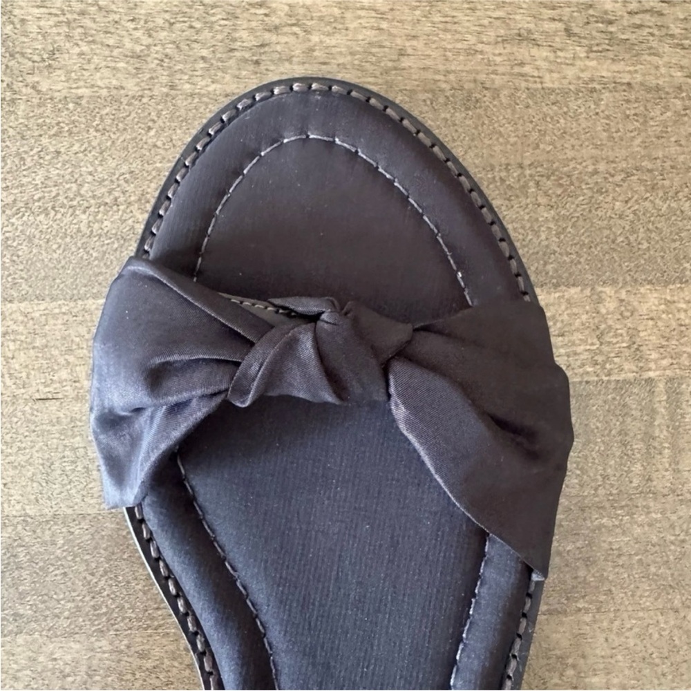 Reformation Cassidy Knotted Bow Sandal - Picture 8 of 14